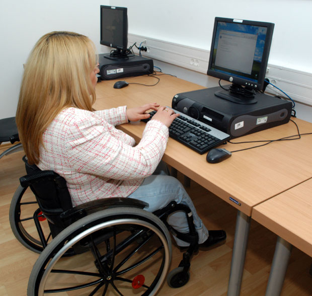 Инвалиди већином сиромашни